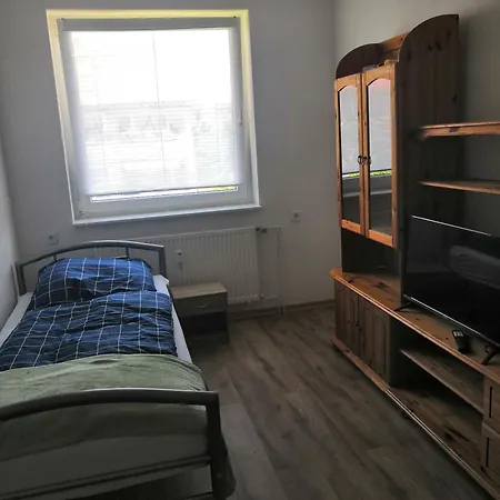 Apartamento Monteurzimmer Und Reisende *